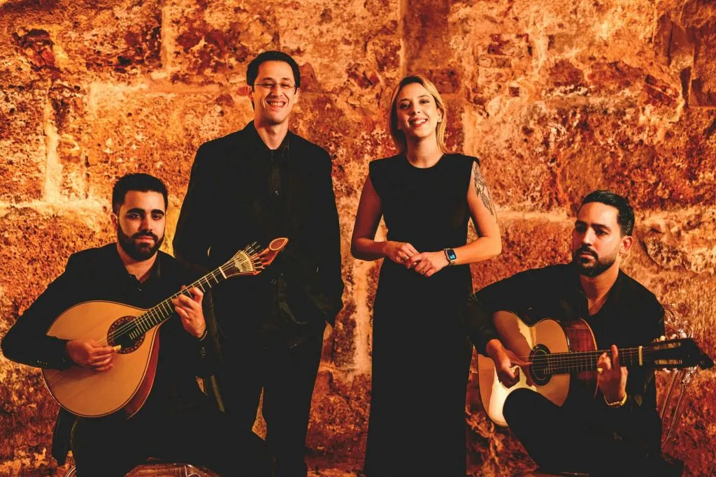 Lisbon: Fado Show at Fado & Fado + Port Wine