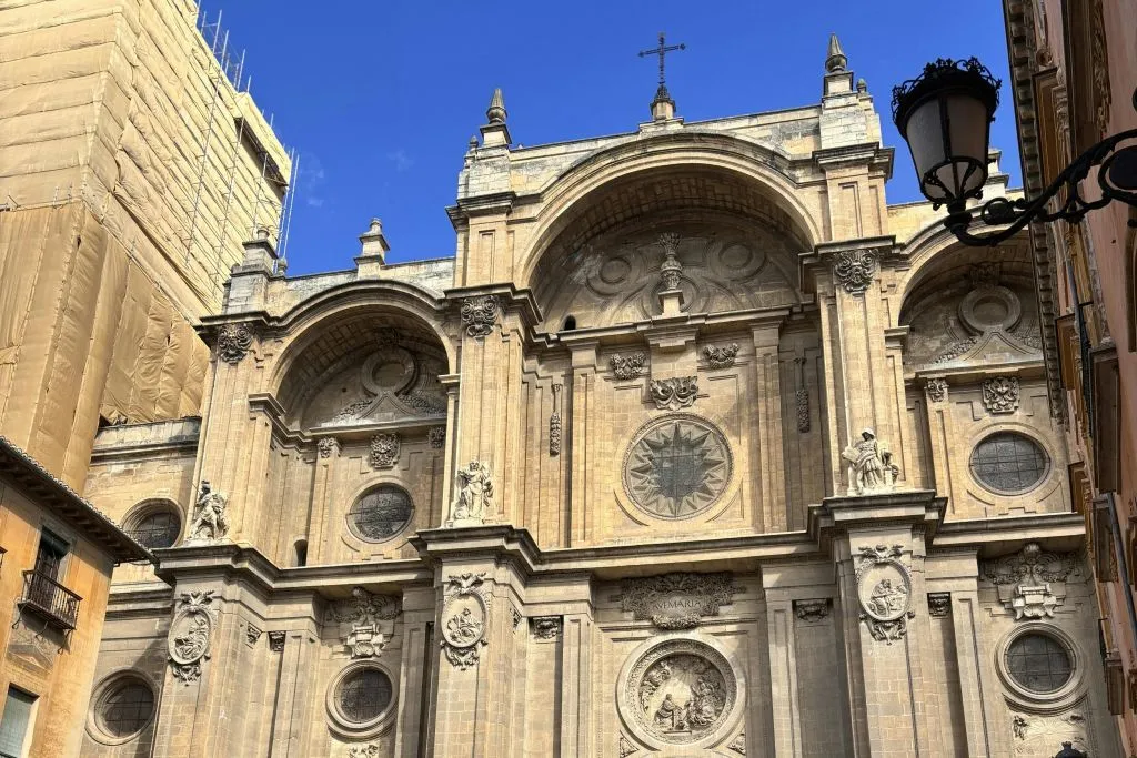 Granada: Ruta gastronómica de lujo guiada
