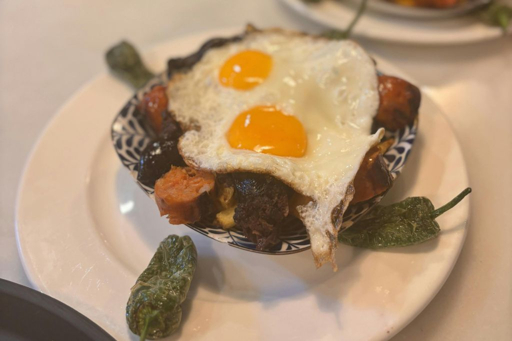 Granada: Ruta gastronómica de lujo guiada