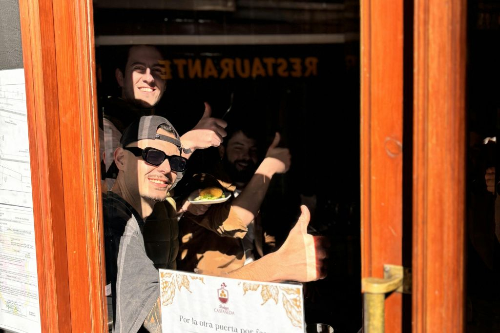 Granada: Ruta gastronómica de lujo guiada