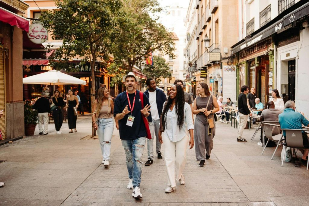 Madrid: Tour guidato di degustazione di tapas + bevande