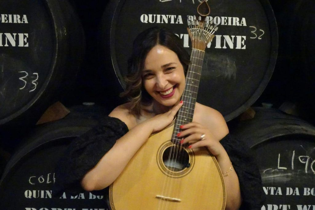 Porto: Spettacolo di fado + degustazione di vino Porto a Quinta da Boeira