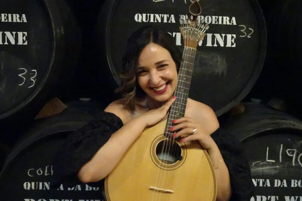 Quinta da Boeira: Espetáculo de Fado + Prova de Vinho do Porto