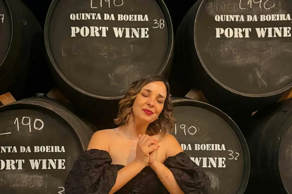 Quinta da Boeira: Espetáculo de Fado + Prova de Vinho do Porto