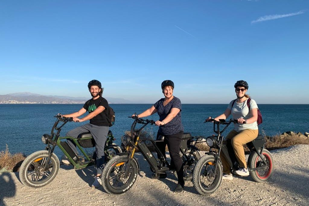 Málaga: 10 horas de alquiler de bicicletas E-Fat