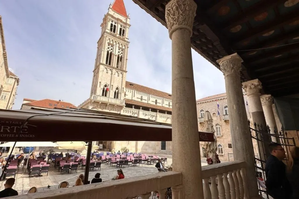 City Sightseeing Split: Blue Line Historical City Tour