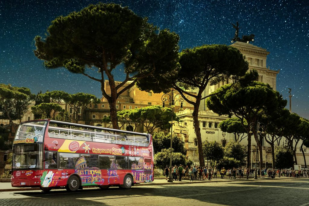Roma: Tour notturno in autobus