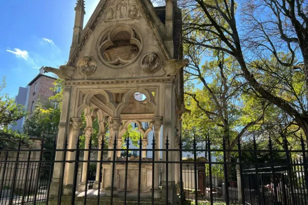 Paris : Visite guidée du cimetière hanté du Père Lachaise