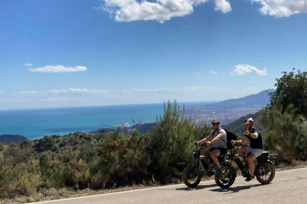 Montes de Málaga: Recorrido guiado en E-bike