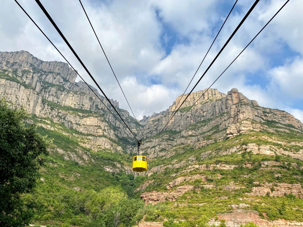 Teleférico de Montserrat: Viaje de ascenso