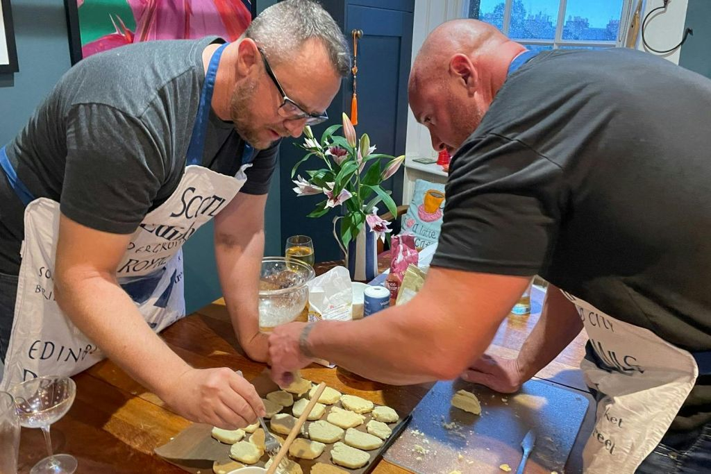 Edinburgh: Scottish Cooking Class + Dinner
