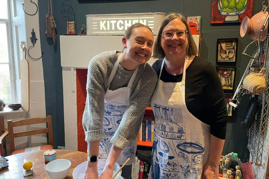 Edinburgh: Scottish Cooking Class + Dinner