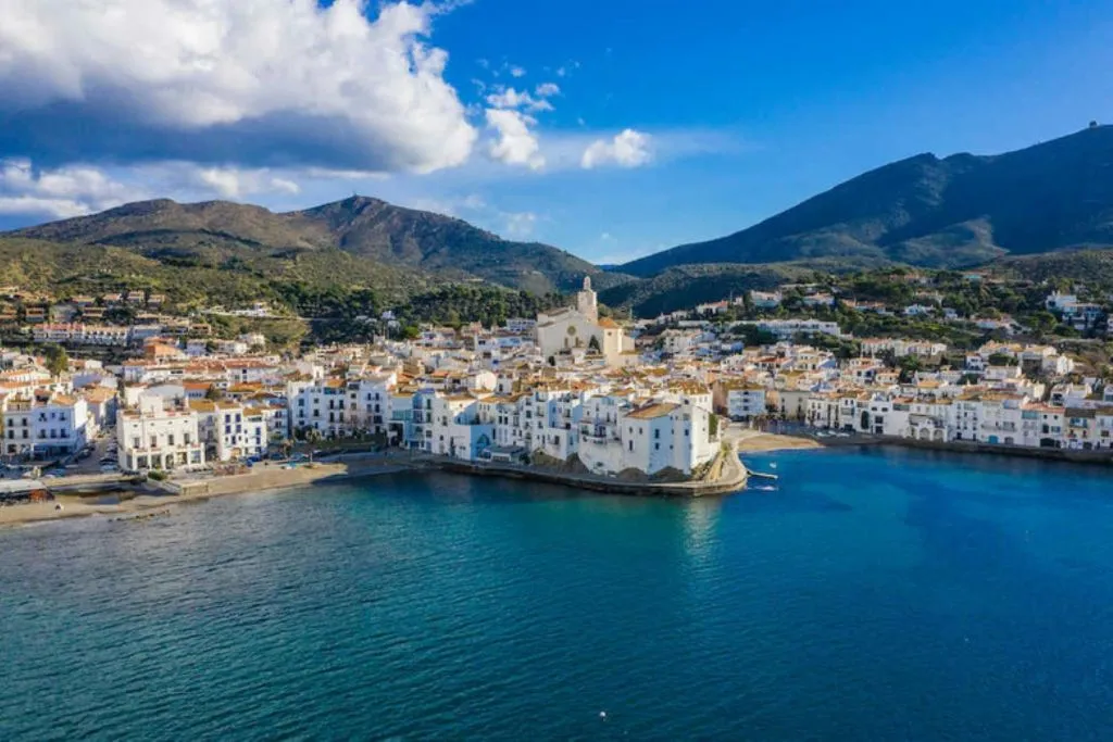 Cadaqués: Excursión en barco desde Roses