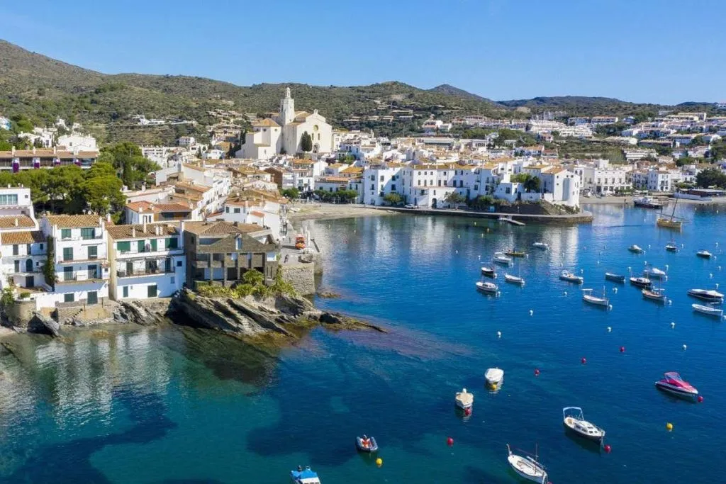 Cadaqués: Excursión en barco desde Roses