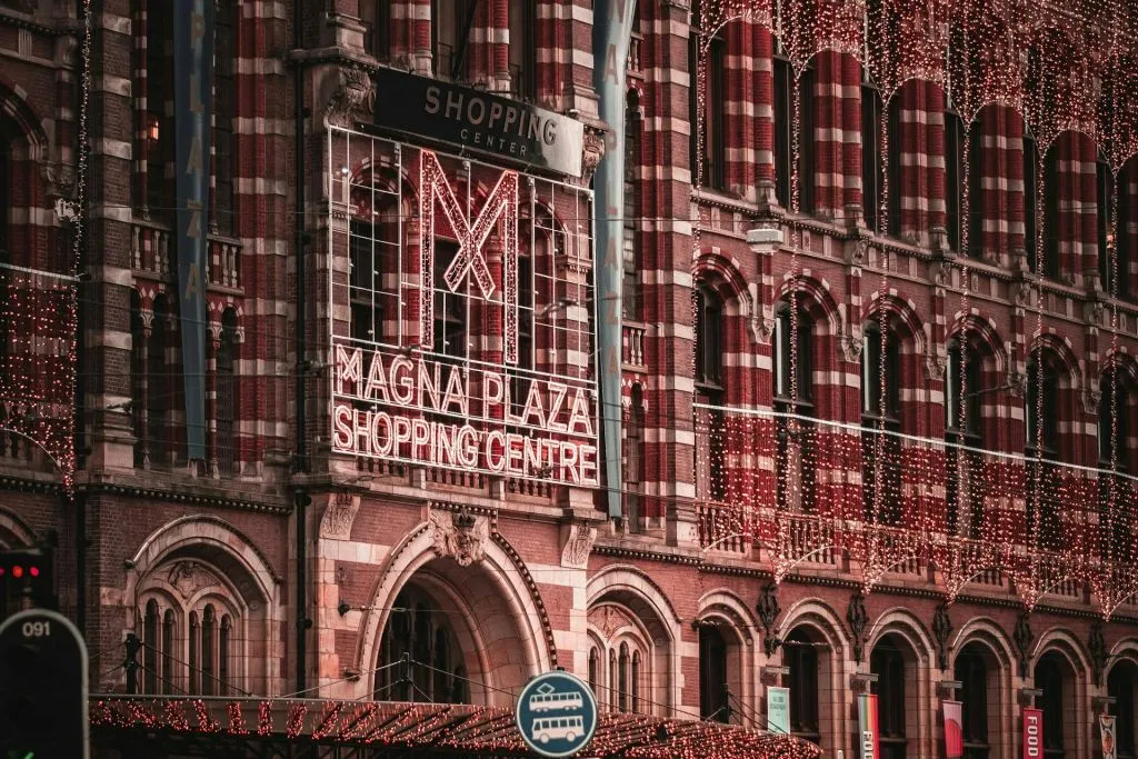 Amsterdam: Guided Cultural Highlights Walking Tour