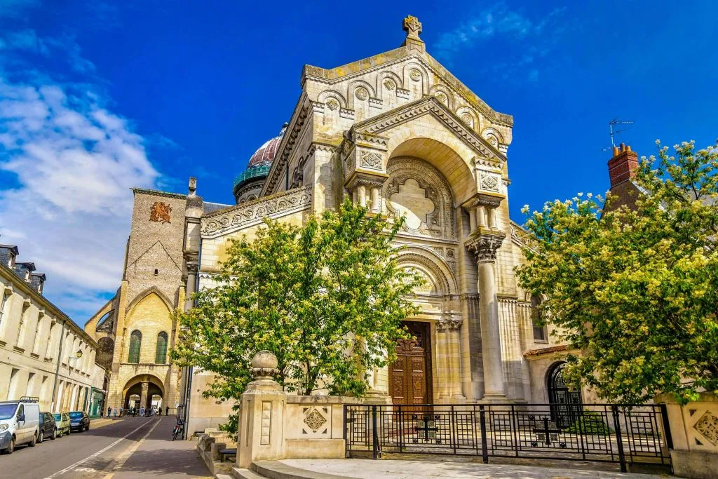 Vallée de la Loire : Guide audio des châteaux par TouringBee