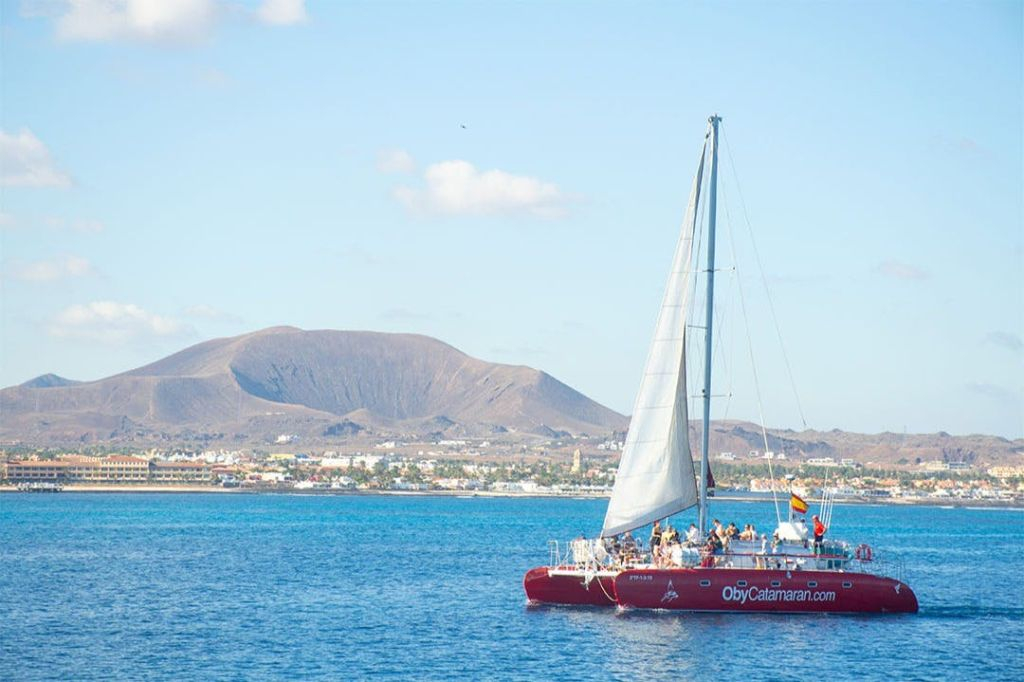 Isla de Lobos: Paseo en barco + comida y bebidas