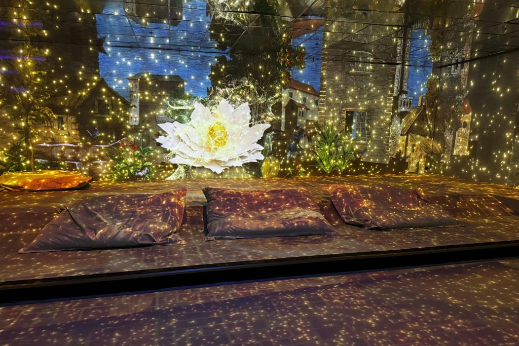 Paris: Cité Immersive Fables