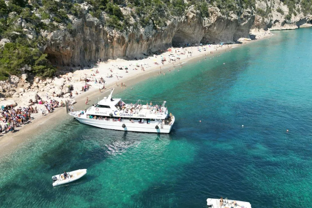 Golfo di Orosei: tour in barca con soste in spiaggia