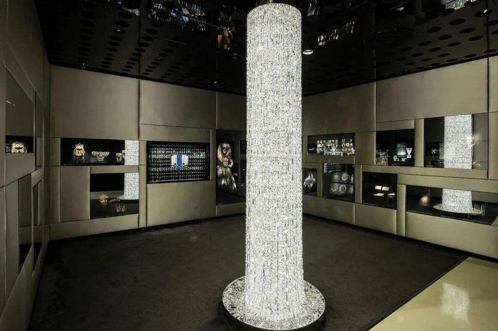 Swarovski Crystal Worlds Store Vienna: Entrada + Apresentação + Presente