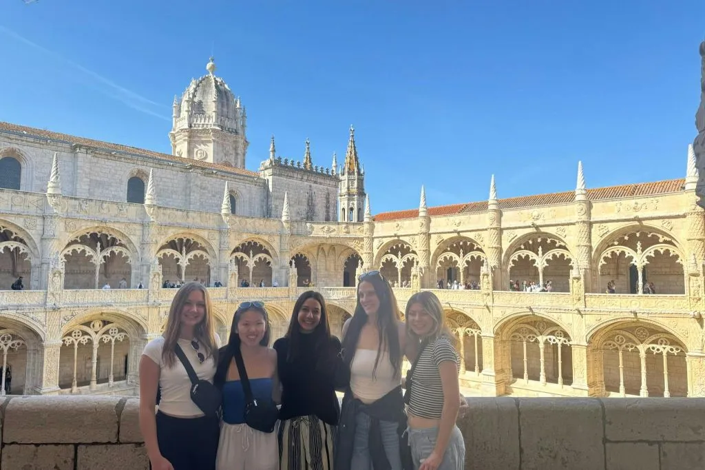 Lisbon: Guided Belém Walking Tour + Jerónimos Monastery Entry