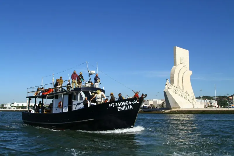 Cascais: One-Way Cruise from Lisbon + Drinks