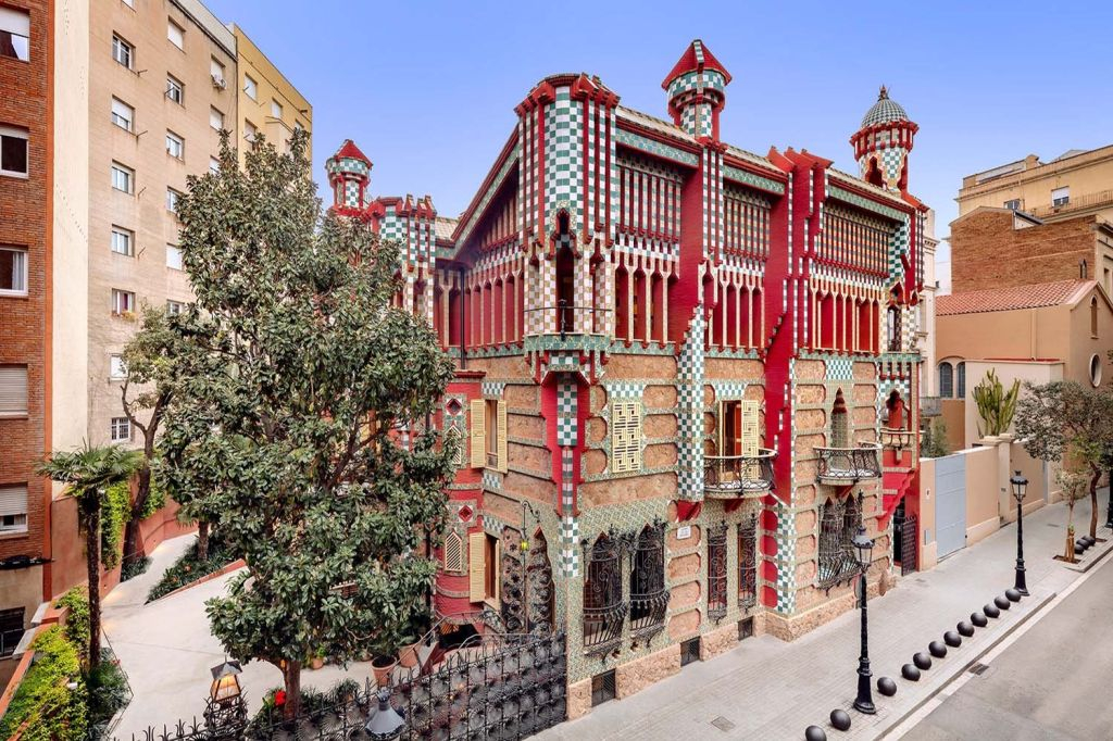 Barcelona iVenture: Flexi Attraction Pass