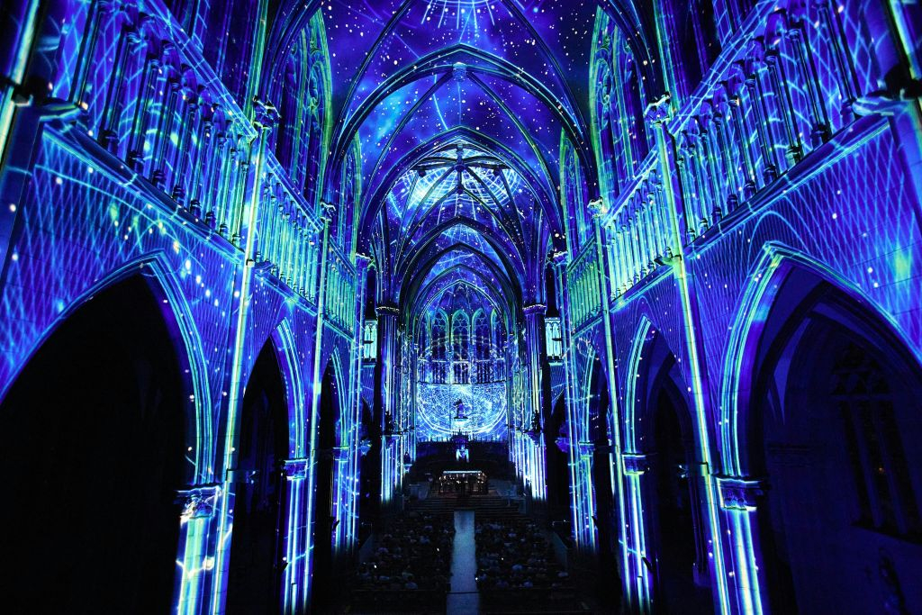 Basilica de Santa Maria del Pi: LUMINISCENCE Show Entry
