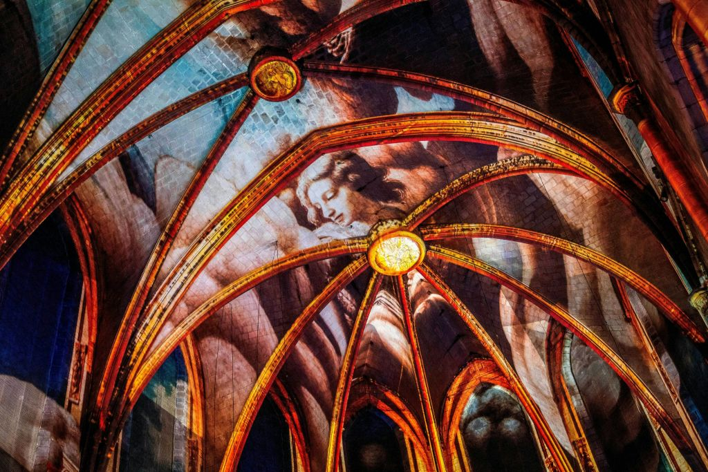 Basilica de Santa Maria del Pi: LUMINISCENCE Show Entry