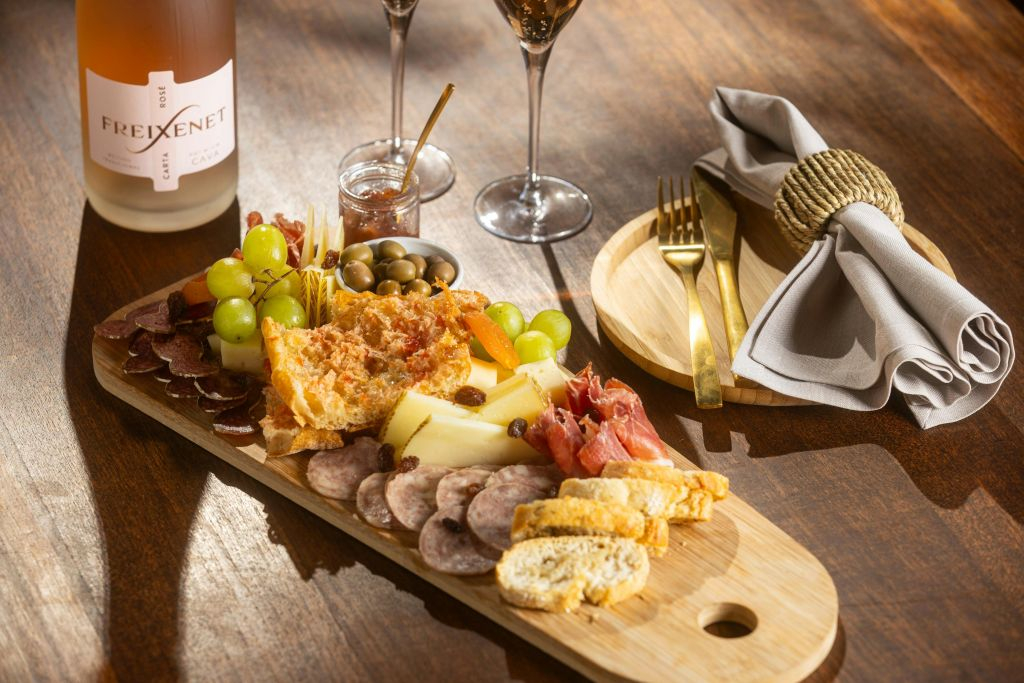 Cavas Freixenet: Guided Winery Tour & Tasting + Aperitif