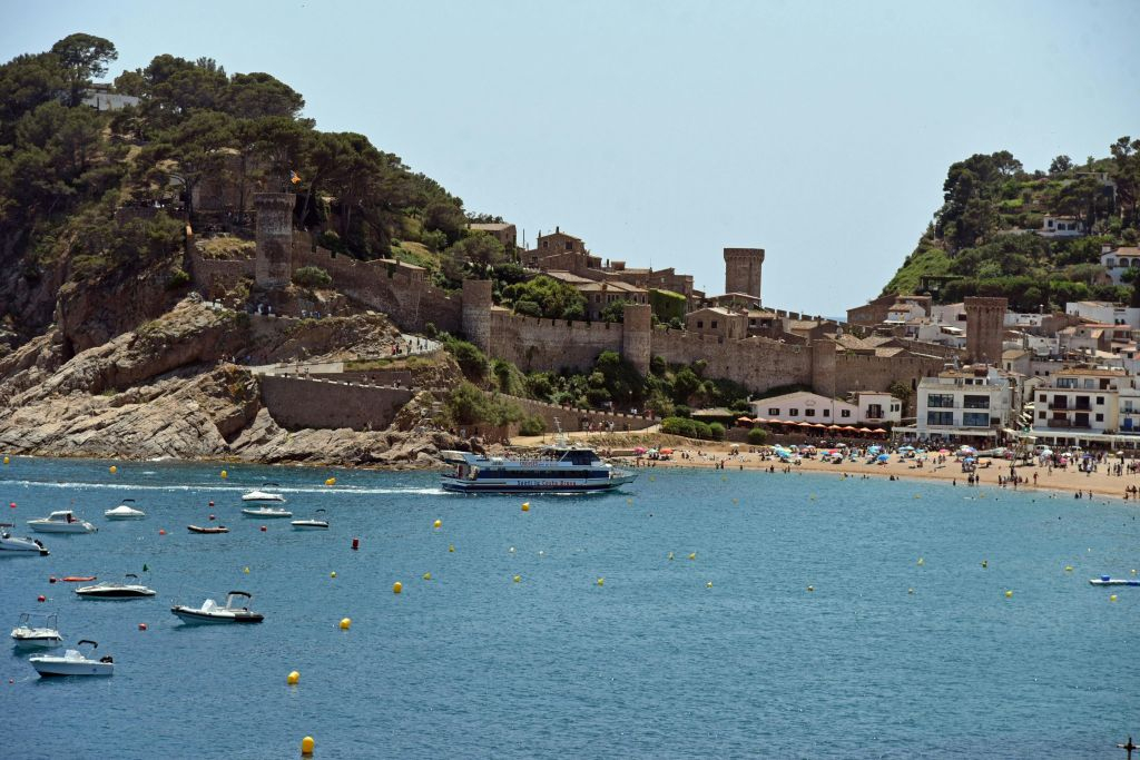 Lloret de Mar: Ferry de ida y vuelta desde Tossa de Mar
