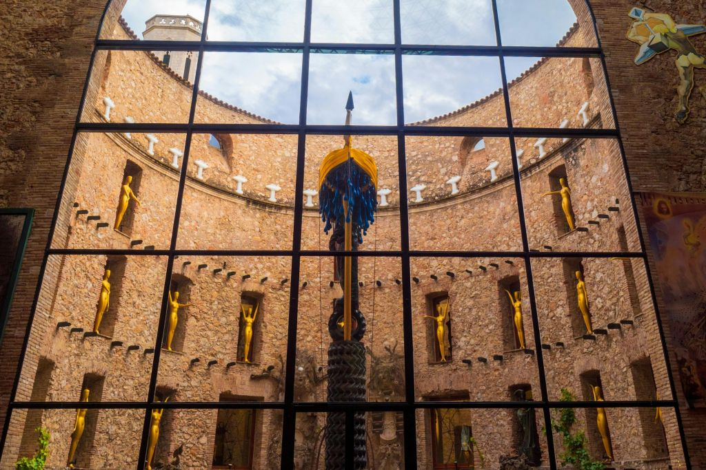 Teatro y Museo Dalí: Tour guiado en español