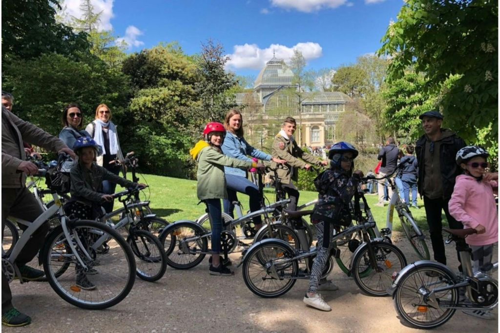 Madrid: Golden Triangle of Art & El Retiro Park Guided E-Bike Tour