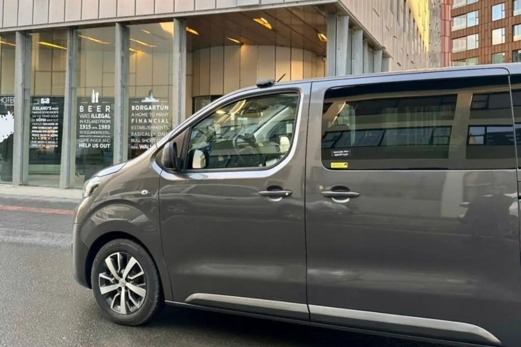 Blue Lagoon: Private Transfer from Reykjavik