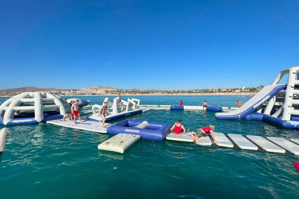 Fuerteventura: Parque Acuático Flotante Puerto Castillo