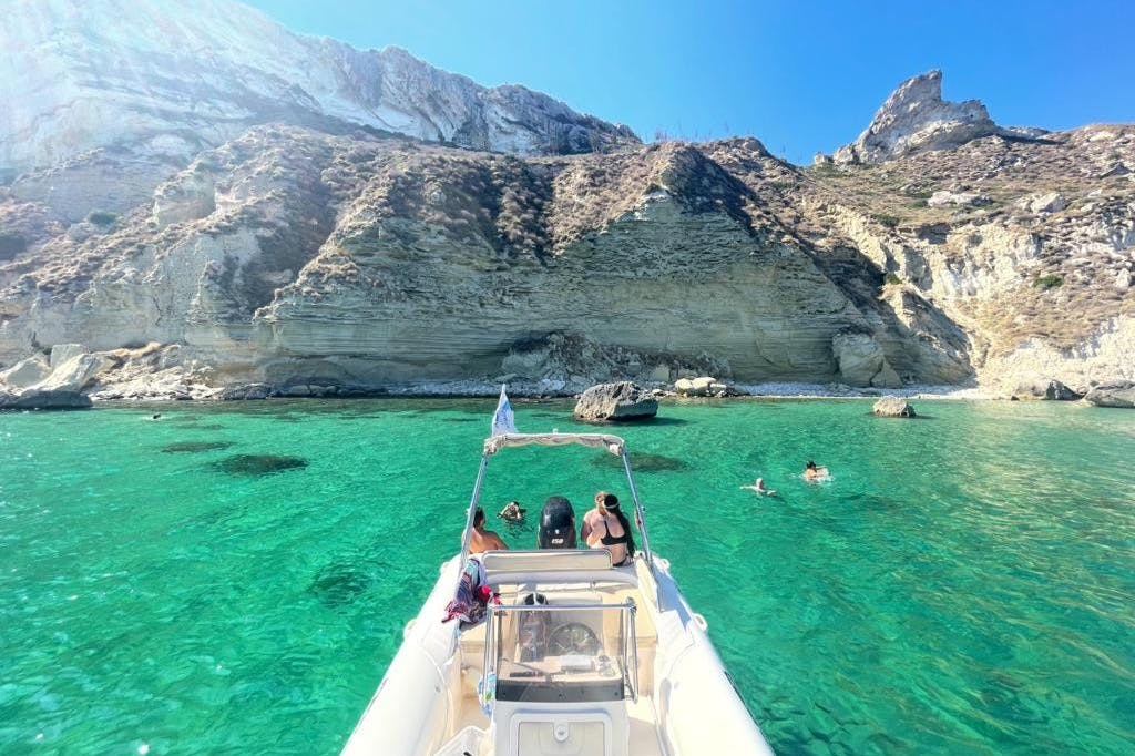 Cagliari: Guided Boat Tour + Swim Stops + Snorkeling + Glass of Prosecco