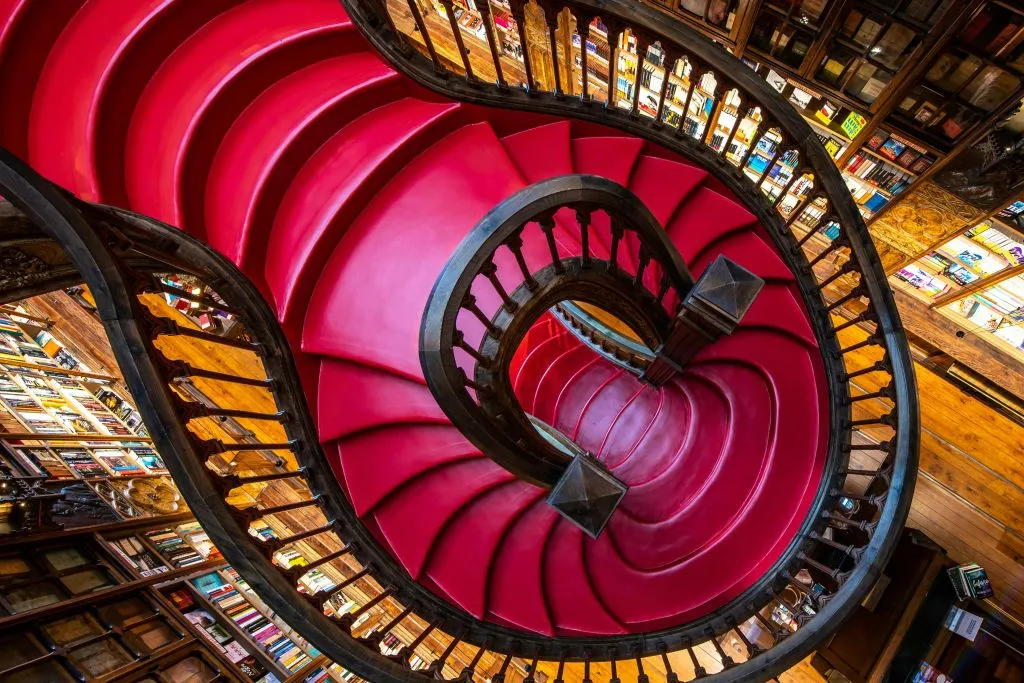 Livraria Lello + Cruzeiro das Seis Pontes