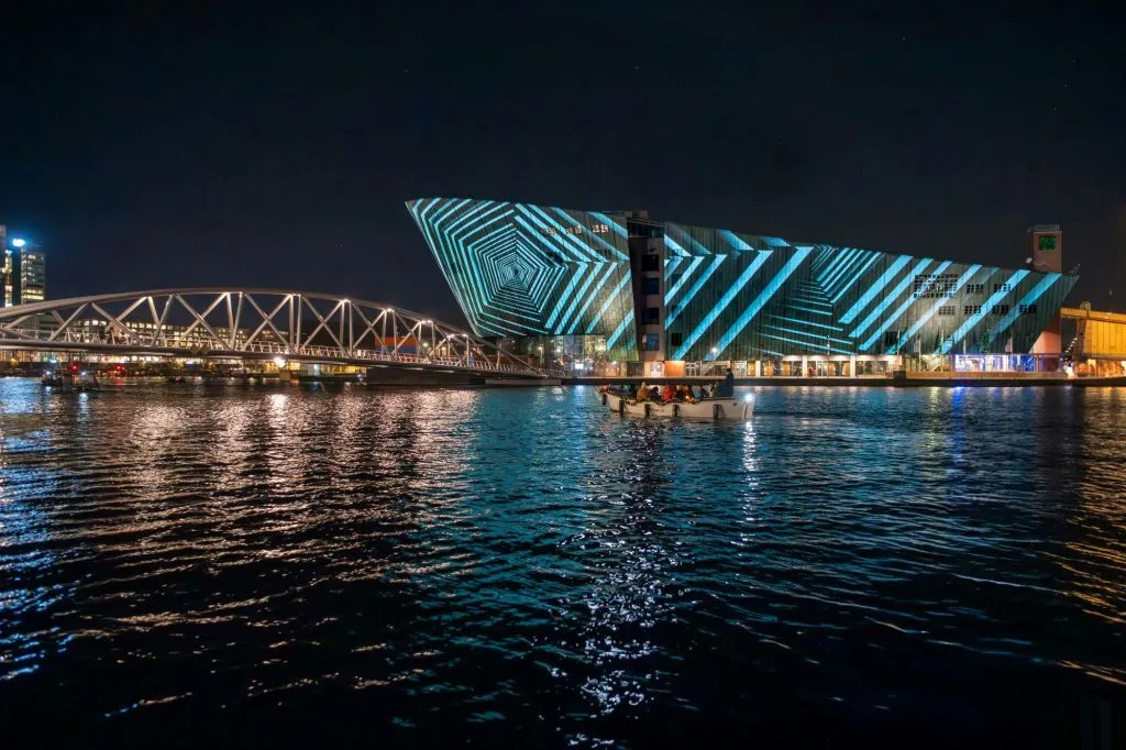 Festival delle luci di Amsterdam: tour in barca coperto