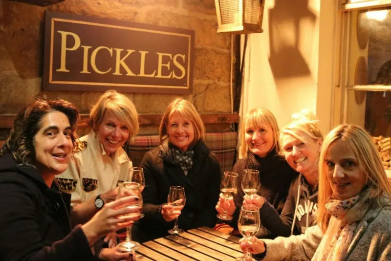 Edinburgh: Leith Saturday Guided Food Tour