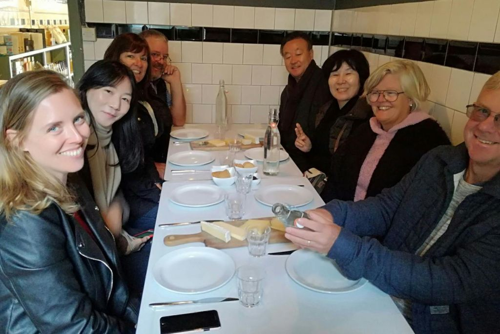 Edinburgh: Leith Saturday Guided Food Tour