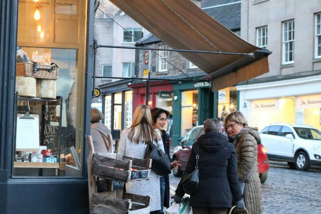 Edinburgh: Leith Saturday Guided Food Tour