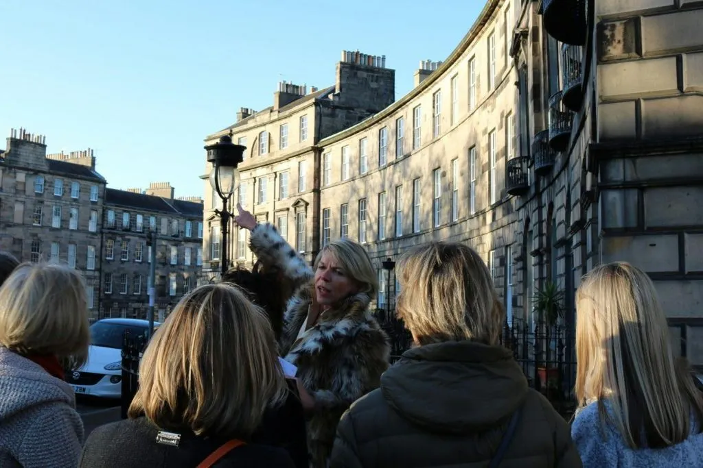 Edinburgh: Leith Saturday Guided Food Tour