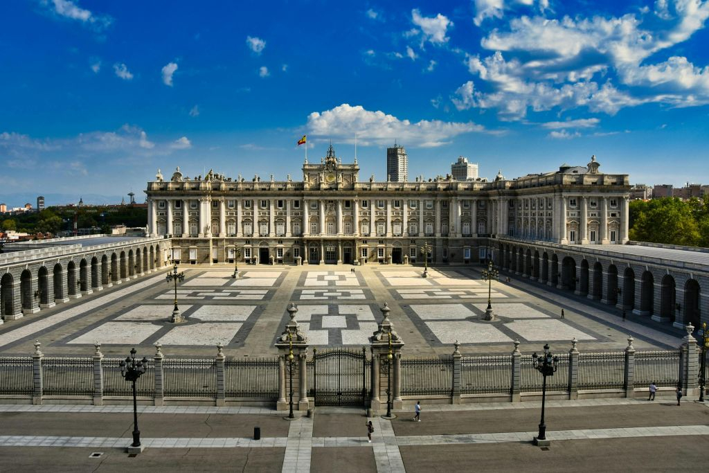 Palazzo Reale di Madrid: Biglietto d'ingresso + Tour guidato