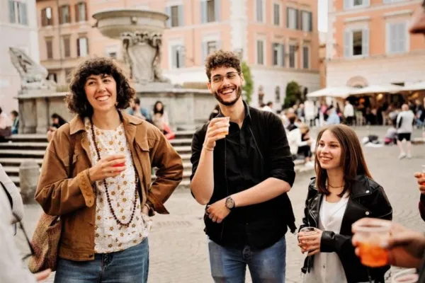 Turin: Guided Italian Pub Crawl