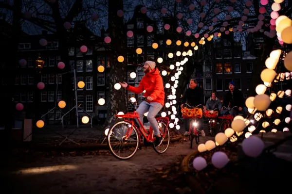 Amsterdam Light Festival: Passeio guiado de bicicleta