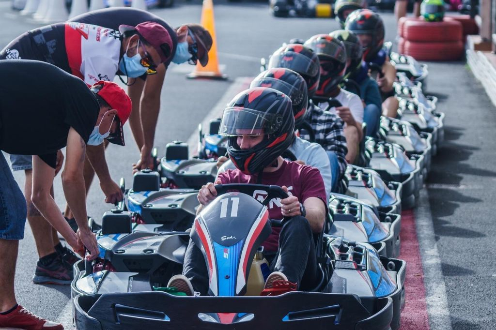 Tenerife: Carrera de karts al aire libre en Las Américas