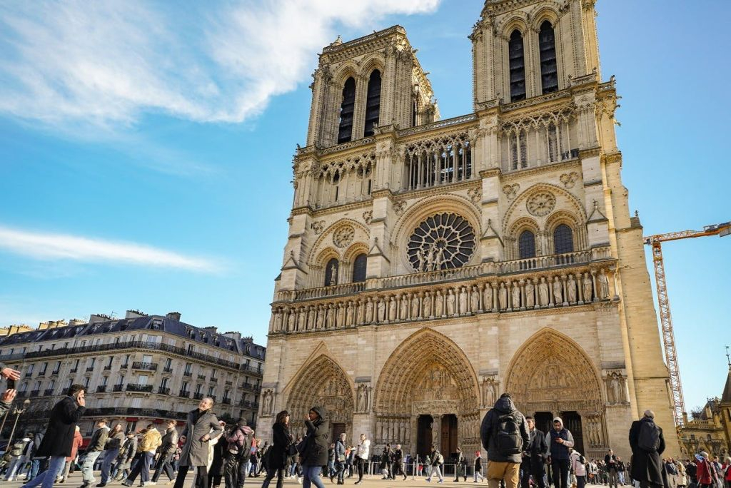 Cattedrale di Notre-Dame di Parigi e Sainte-Chapelle: Tour guidato semiprivato