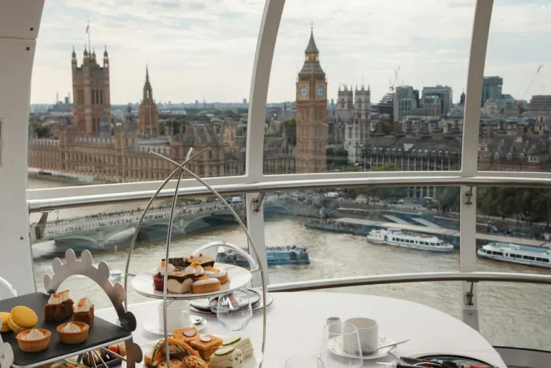 London Eye: Fast Track Ticket + Afternoon Tea Experience + Lounge Access