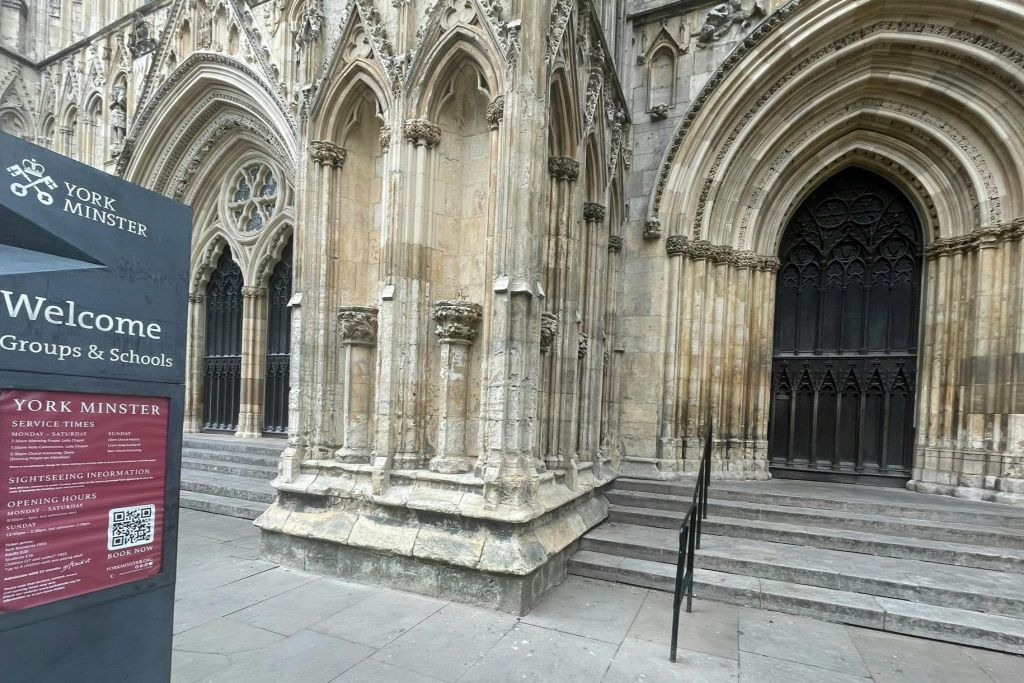 York Minster: Hosted Entry + Audio Guide