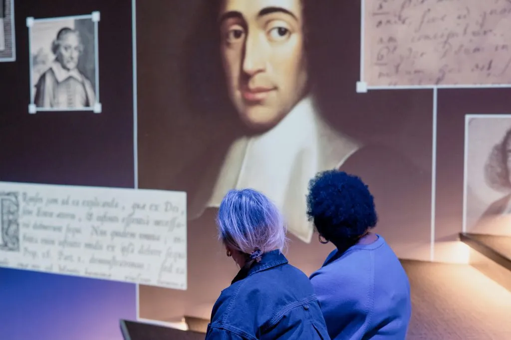 Amesterdão em Movimento: Espetáculo audiovisual + acesso à exposição